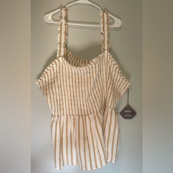 NWT Ava Viv Smocked Sun Top Sz 4X - Picture 1 of 5